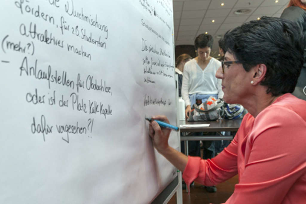 Stadtgespräch am 14. Juni 2016 im Bezirksrathaus Kalk