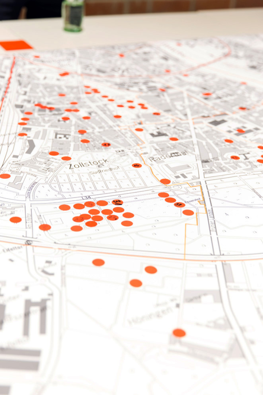 Zu Tisch, bitte! - Lieblingsorte im Bezirk