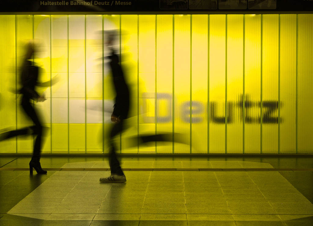 Musterfläche zur Neugestaltung Haltestelle Bahnhof Deutz