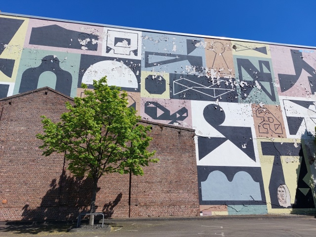 Gestaltete Fassade des KunstWerks