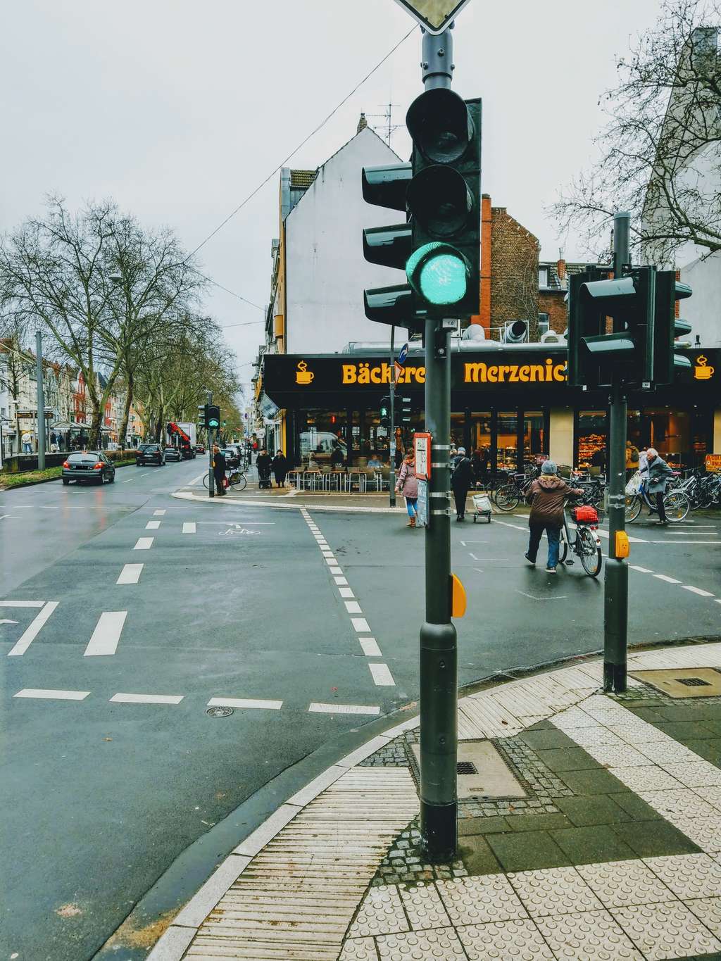 Ampelanlage Luxemburger Straße 