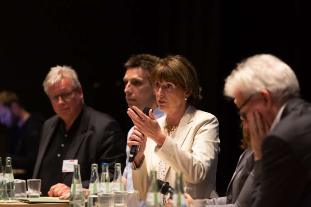 Stadtgespräch in Köln Porz