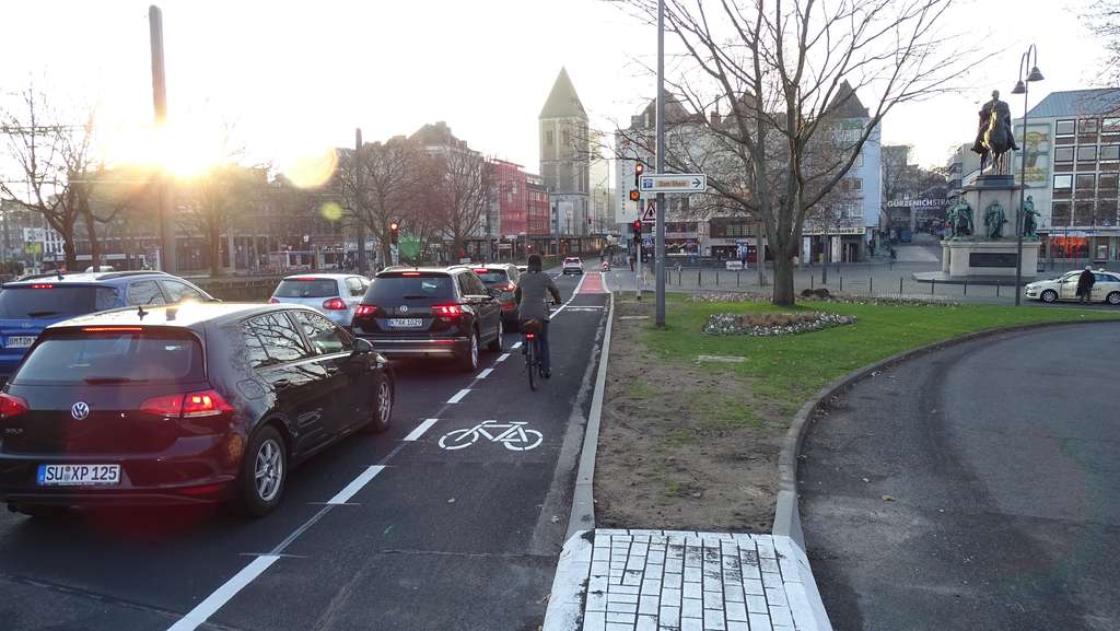 66 Foto Radspur Deutzer Brücke 3