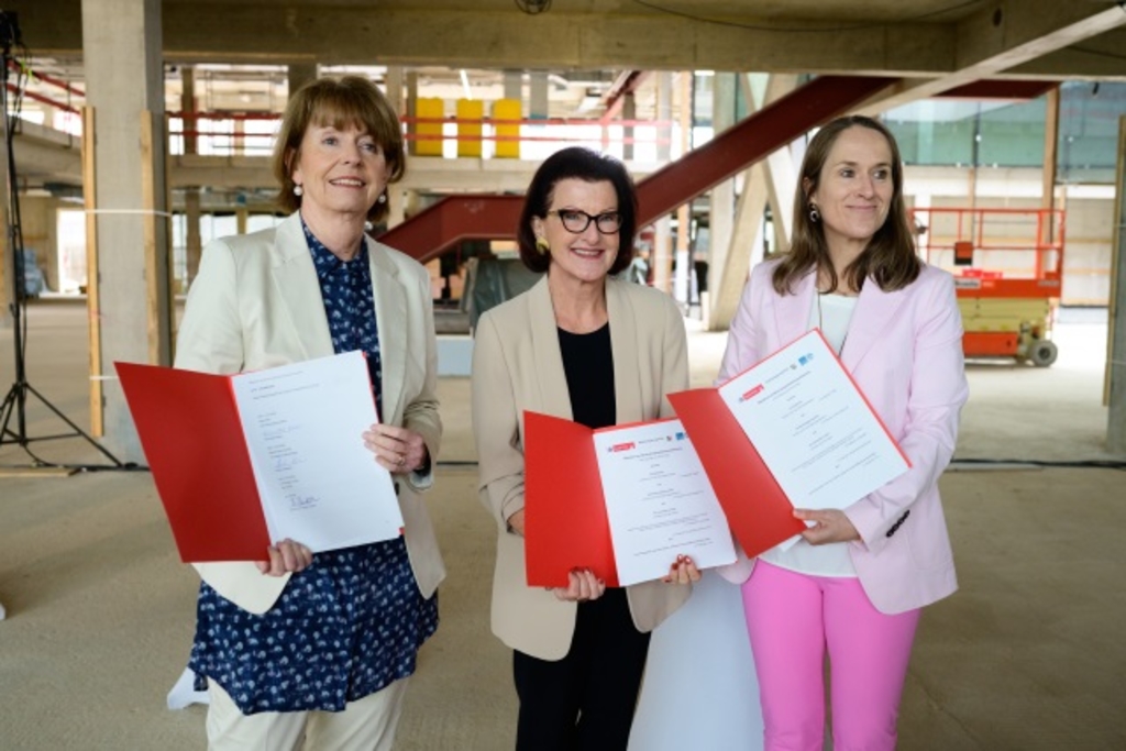 cob_Richtfest Heliosschule_Bild2