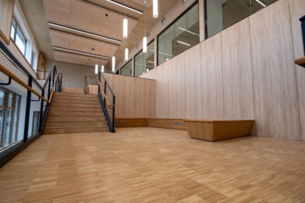 Hildegard-von-Bingen-Gymnasiums Bild 3