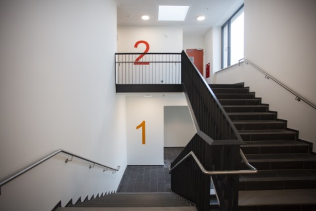 Neue_Sandkaul_Treppenhaus