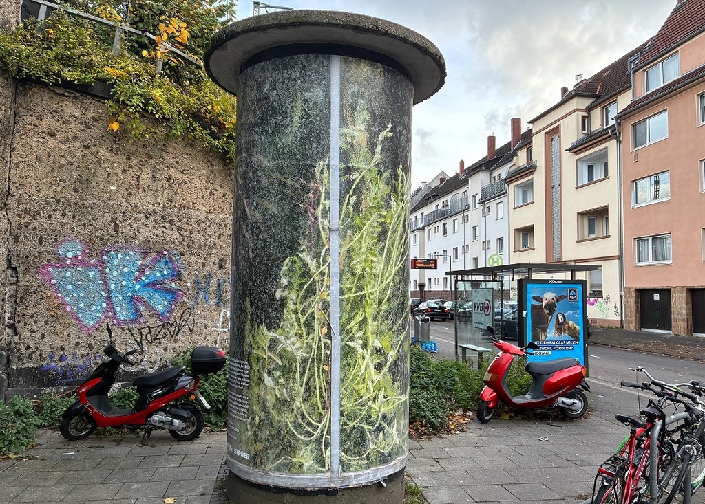 Kunstsäule „Diorama“ von Felicitas Fäßler