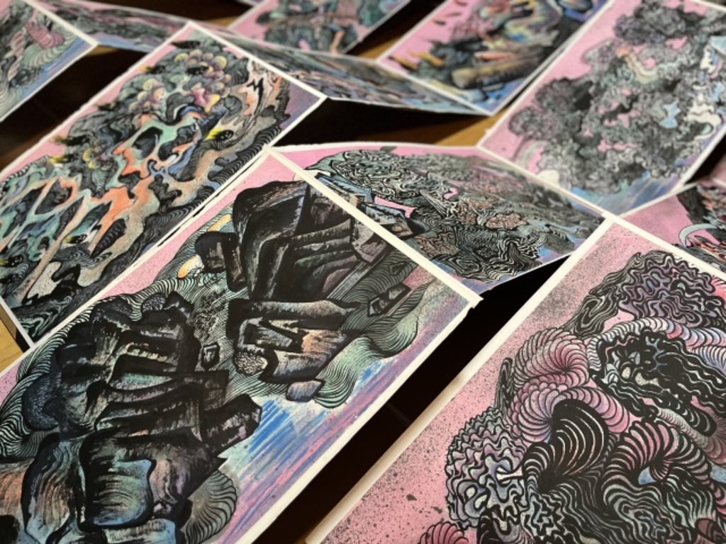 Jianfeng Pan, Unlimited (Detail), 2018 bis 2020, Chinesische Tusche, chinesische Mineralfar-ben, Xuan-Papier, Karton, 20 zusammengefügte Blätter als Faltbuch montiert, Gesamtmaße 45x1360 cm 