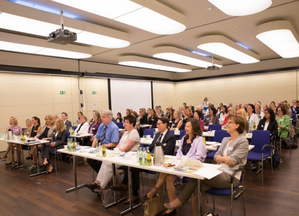 Veranstaltung des Kompetenzzentrums Frau & Beruf Region Köln mit dem Kompetenzzentrum Fachkräftesicherung (KOFA).