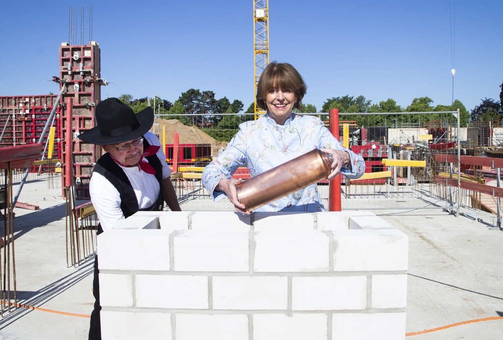 Grundsteinlegung EMA 002