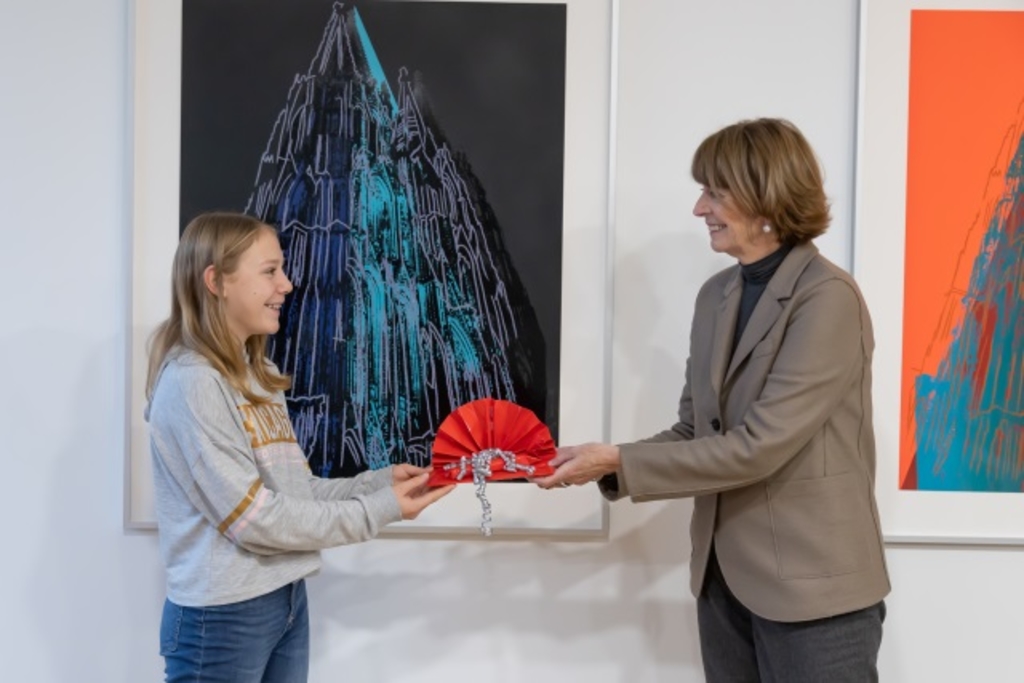 Junge Lebensretterin zu Besuch