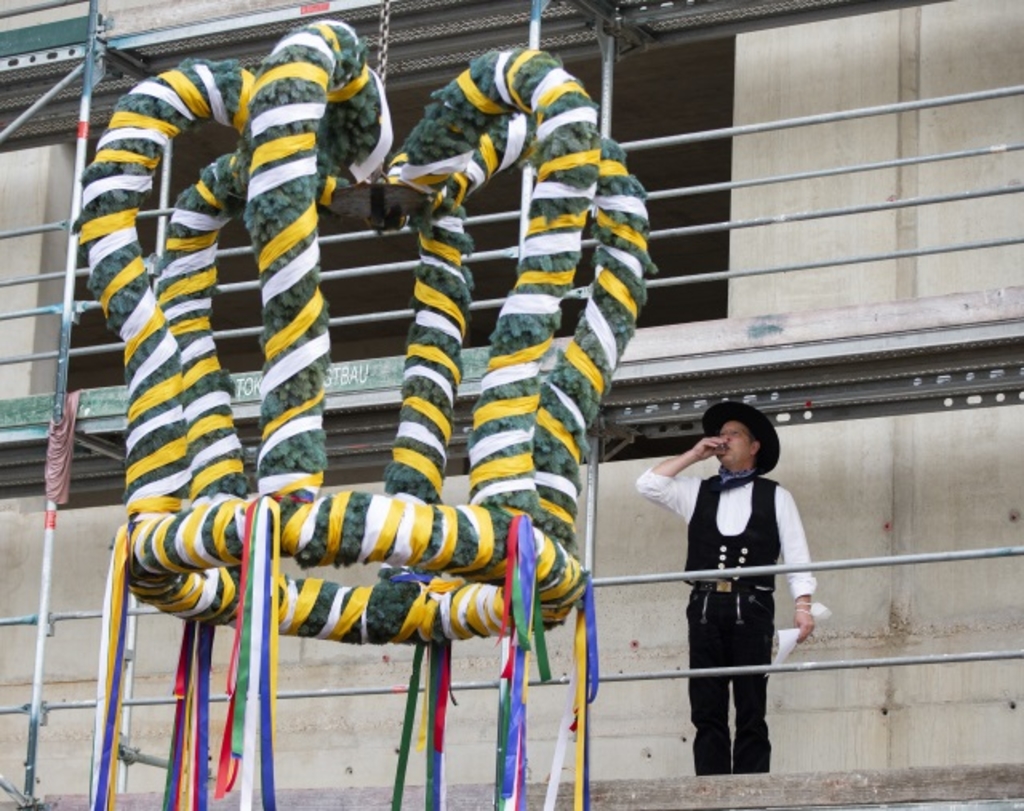 Richtfest Kaiserin Augusta Schule Foto 2