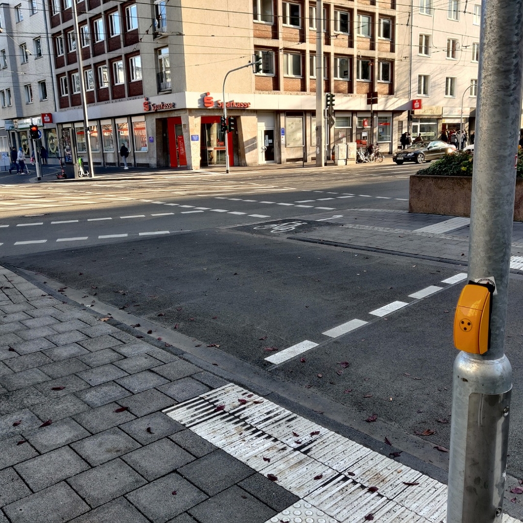 Deutzer Freiheit-gotenring-nachher