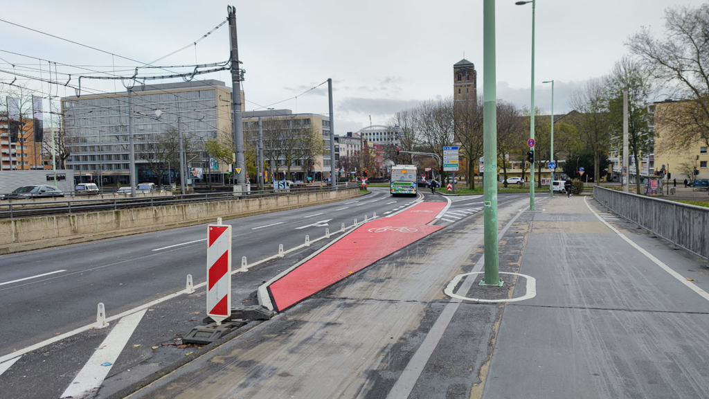 Radverkehr Deutzer Brücke