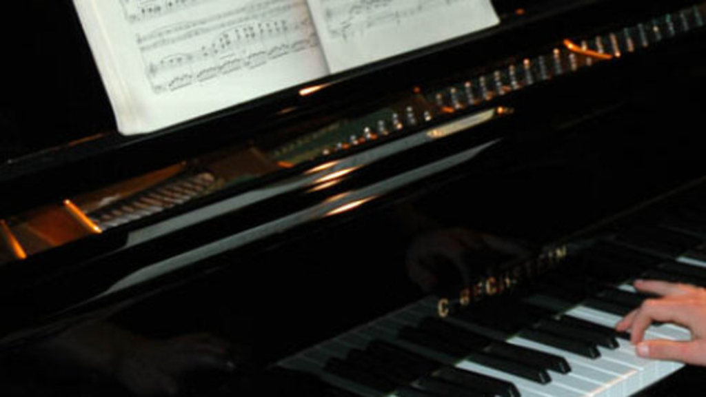 Klavier mit Noten, Link auf Das Klavier - Stadt Köln