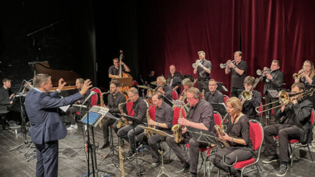 RMS_JazzOrchester bei einem Auftritt, Link auf RMS JazzOrchester - Stadt Köln