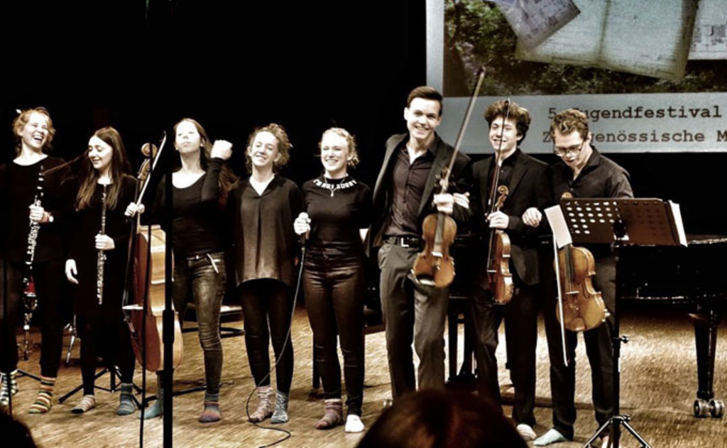 Jugendliche des Ensembles für zeitgenössische Musik der Rheinischen Musikschule Köln bei dem 5. Jugendfestival für zeitgenössische Musik und Tanz "Zett Emm_20_17" am 7.Oktober 2017   