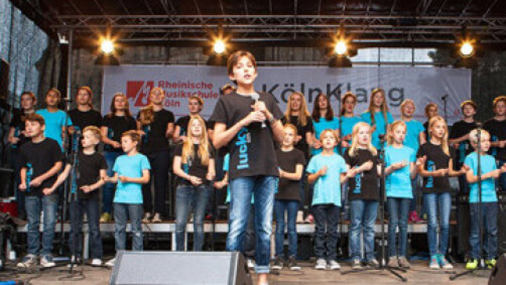 Mit aktuellen Charthits von Clean Bandit über Cro bis Adel Tawil gewannen die Lucky Kids die Herzen der Zuschauer, Link auf Chöre für Kinder und Jugendliche - Stadt Köln