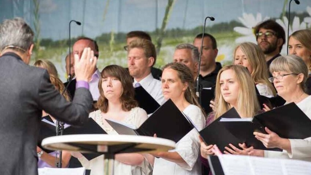 Chor bei der Probe, Link auf Chöre für Erwachsene - Stadt Köln