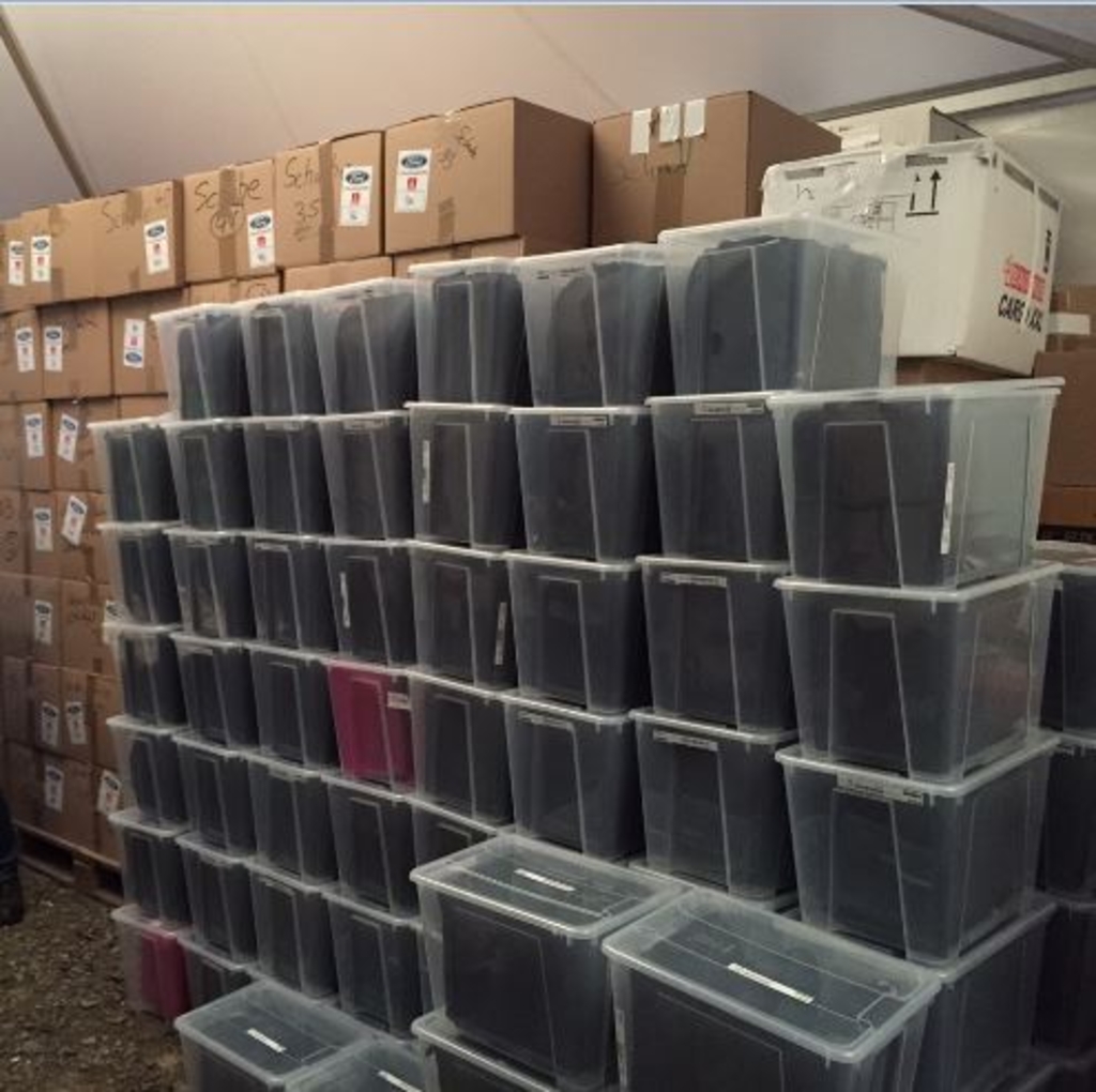 Großspenden der Inititative EasyWelcome,der Belegschaft von Ford + IGMetall