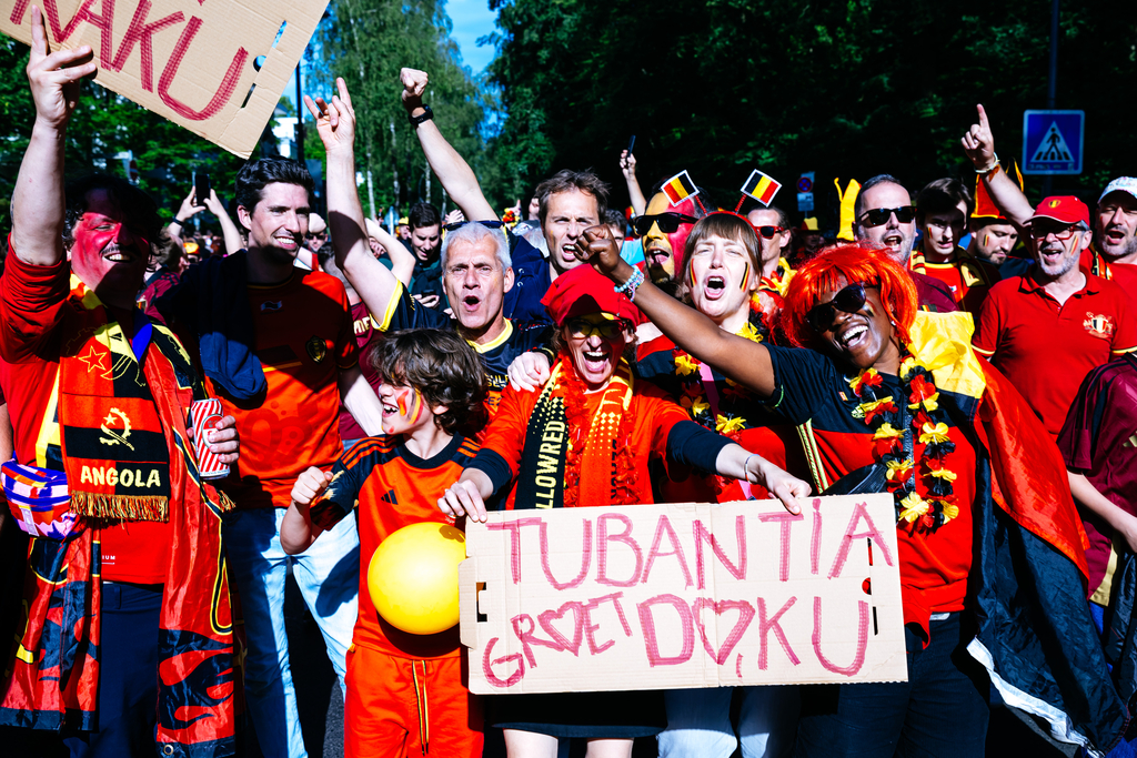 Fans freuen sich auf das Spiel