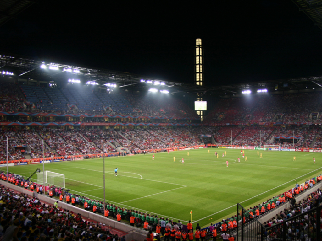 Euro2024 Flutlichtspiel im RheinEnergieStadion