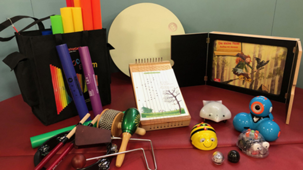 Foto Instrumente 500x281, Link auf Musizieren und Programmiere - Angebote für Kitas und Schulen