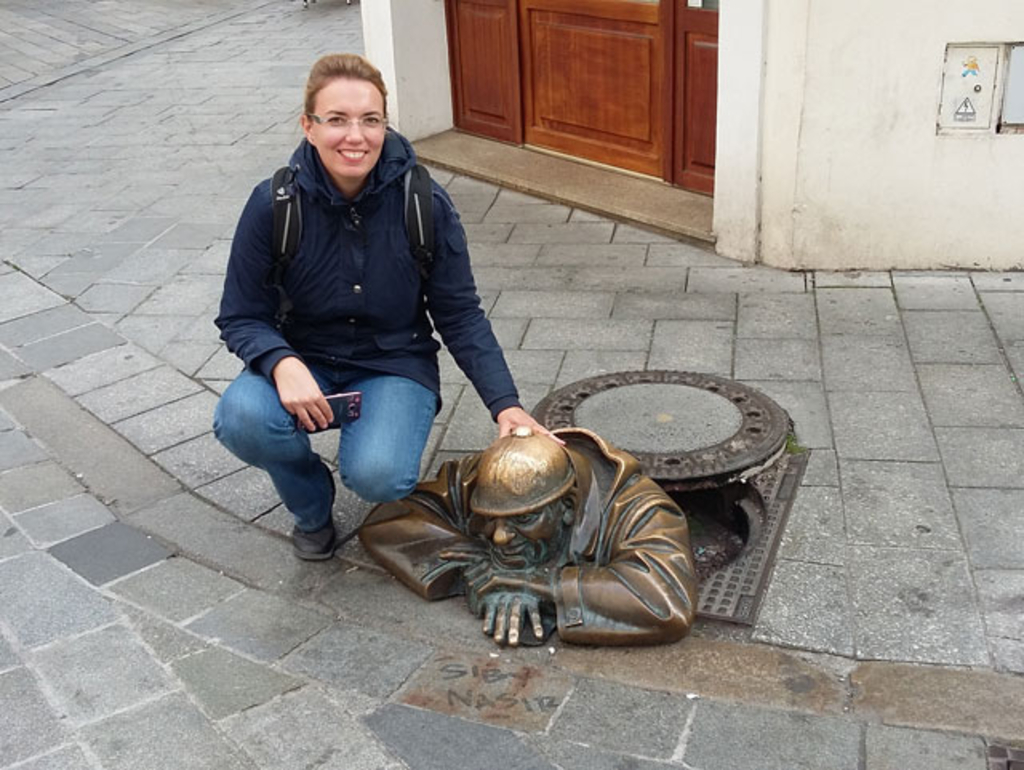 Cumil -der-„gaffer“-in-bratislava