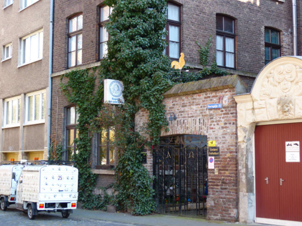 Fassadenbegrünung Efeu