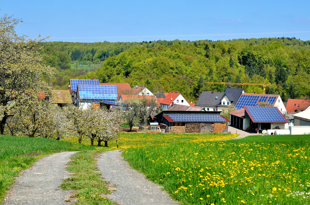Dorf mit Solardchern