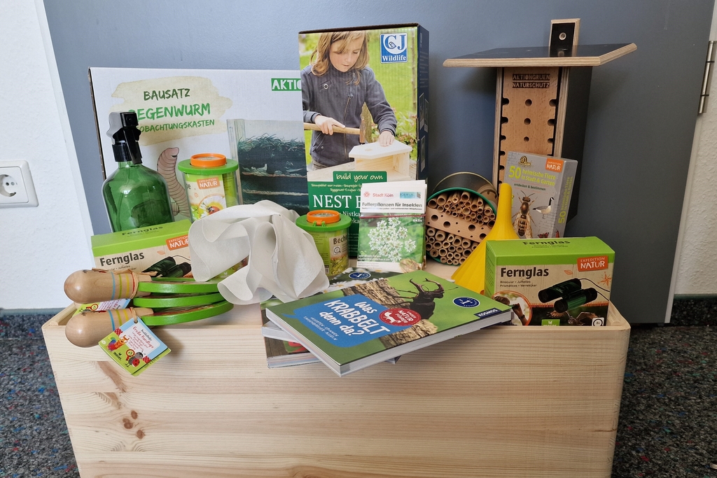 Inhalt der Naturforschungskiste, Link auf Die Naturforscherkiste