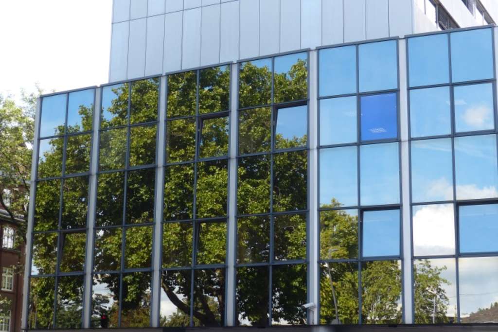 Spatz7 Glasfassade