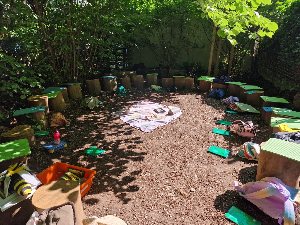 Schulgarten Sitzkreis