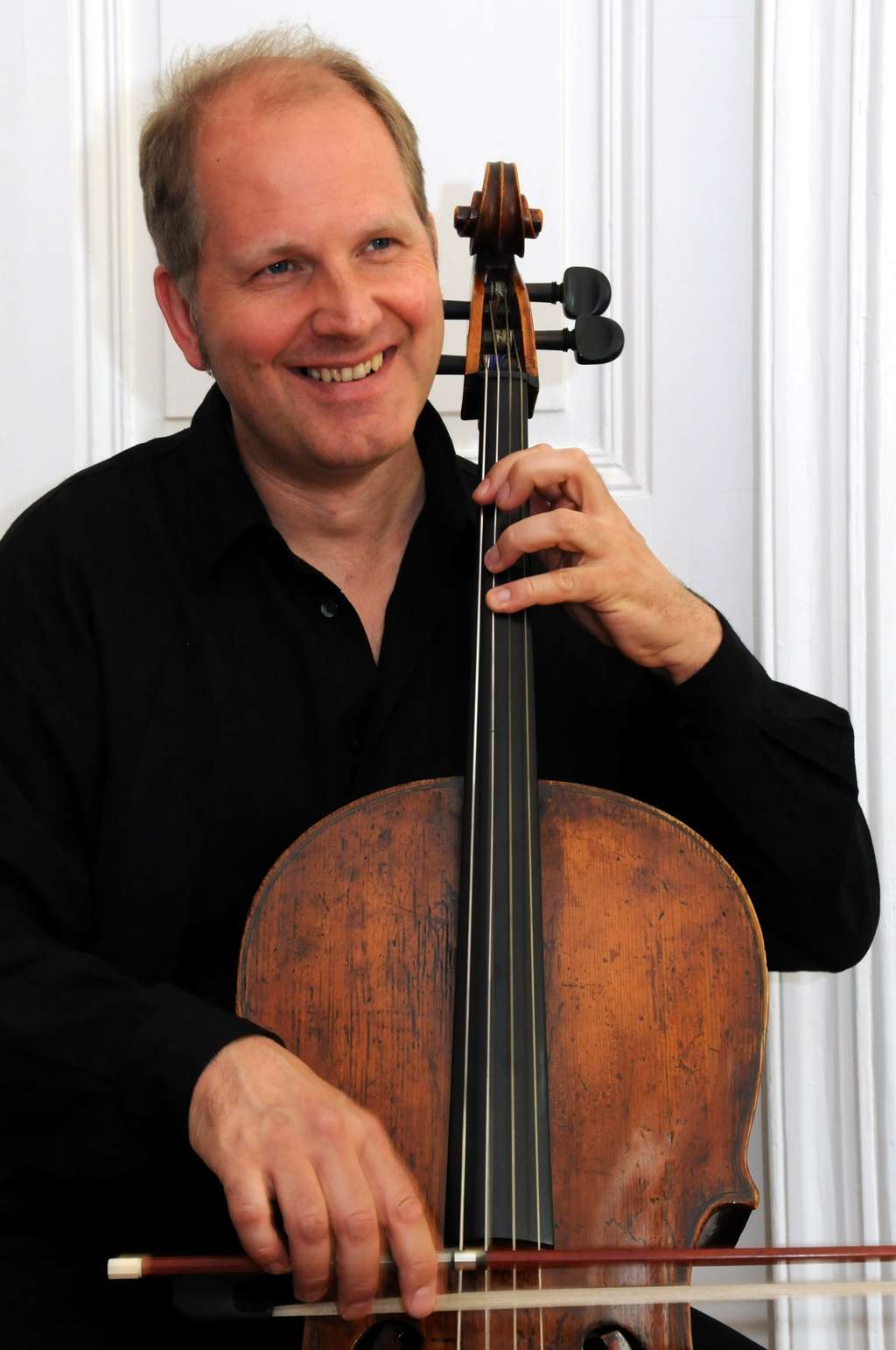 Markus Möllenbeck mit Violoncello