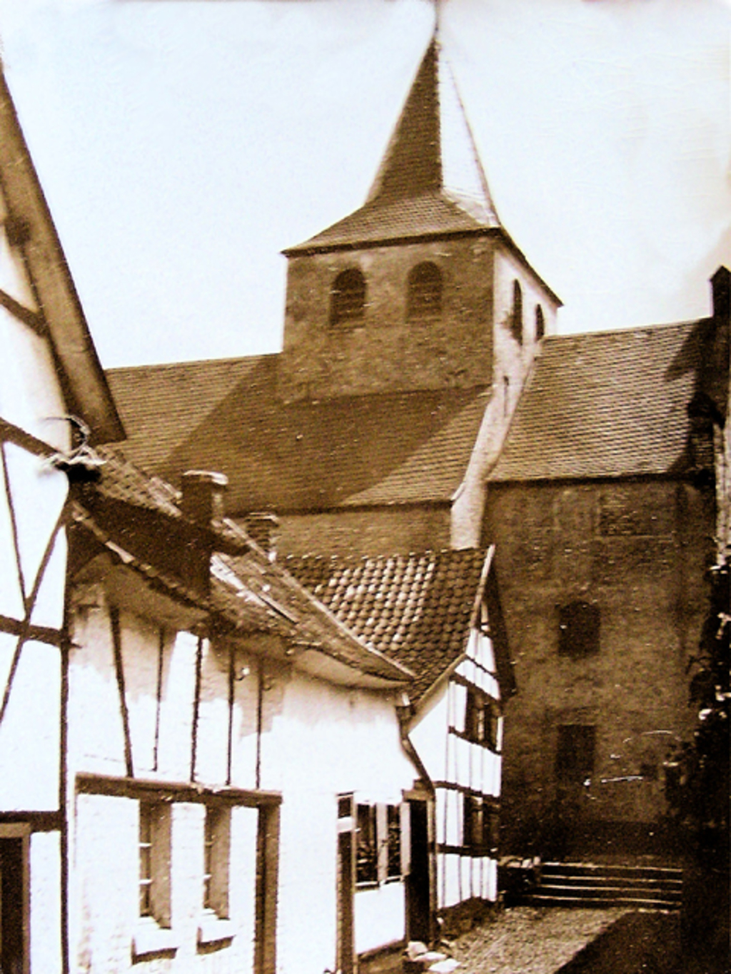 Historische Aufnahme der Steinstraße in Rodenkirchen