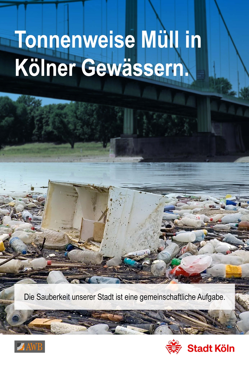 Bild vom Rhein mit Müll drauf schwimmende