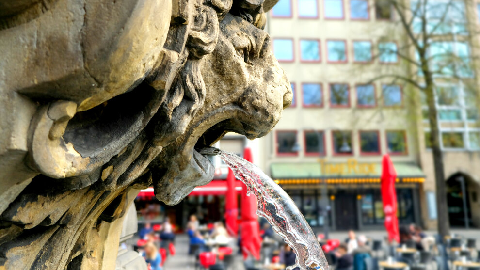 Löwenkopf am Jan von Werth Brunnen am Alter Markt in Köln