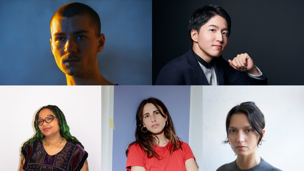 Collage der Porträts der Preisträger*innen, links oben: Roger Kintopf; rechts oben: Kento Ishikawa; links unten: Aduni Ogunsan; mitte unten: Nora Schramm; rechts unten: Emma Lydssan