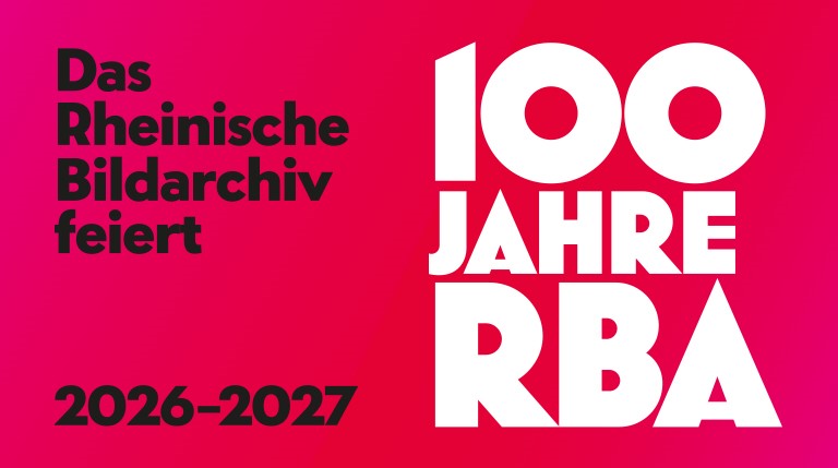 Logo 100 Jahre Rheinisches Bildarchiv. In schwarzer Farbe der Schriftzug "Das Rheinische Bildarchiv feiert 2026-2027", rechts daneben in weißer Farbe der Schriftzug "100 Jahre RBA". Alles vor einem pinkfarbenem Hintergrund.