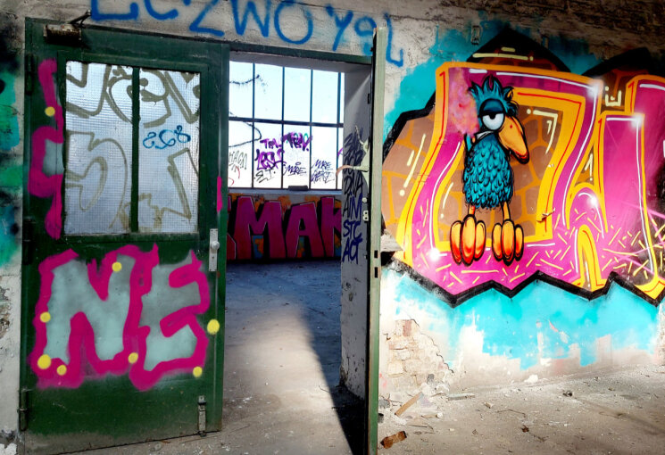 Graffiti im Deutz-Areal an einer Innenwand, © Stadt Köln