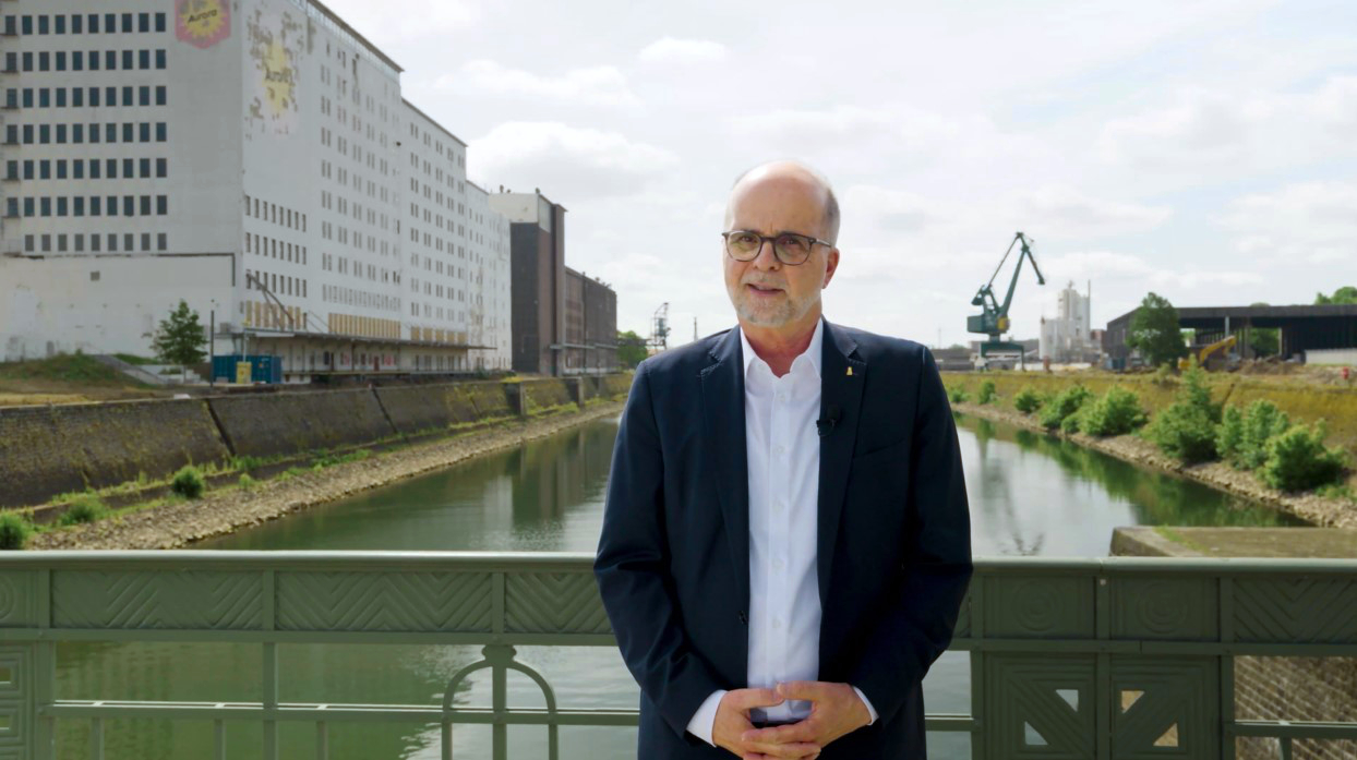 Markus Greitemann am Deutzer Hafen, © Urban Media Project GmbH & Co. KG