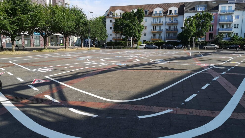 Verkehrsübergangsparcours auf dem Ottmar-Pohl-Platz in Kalk