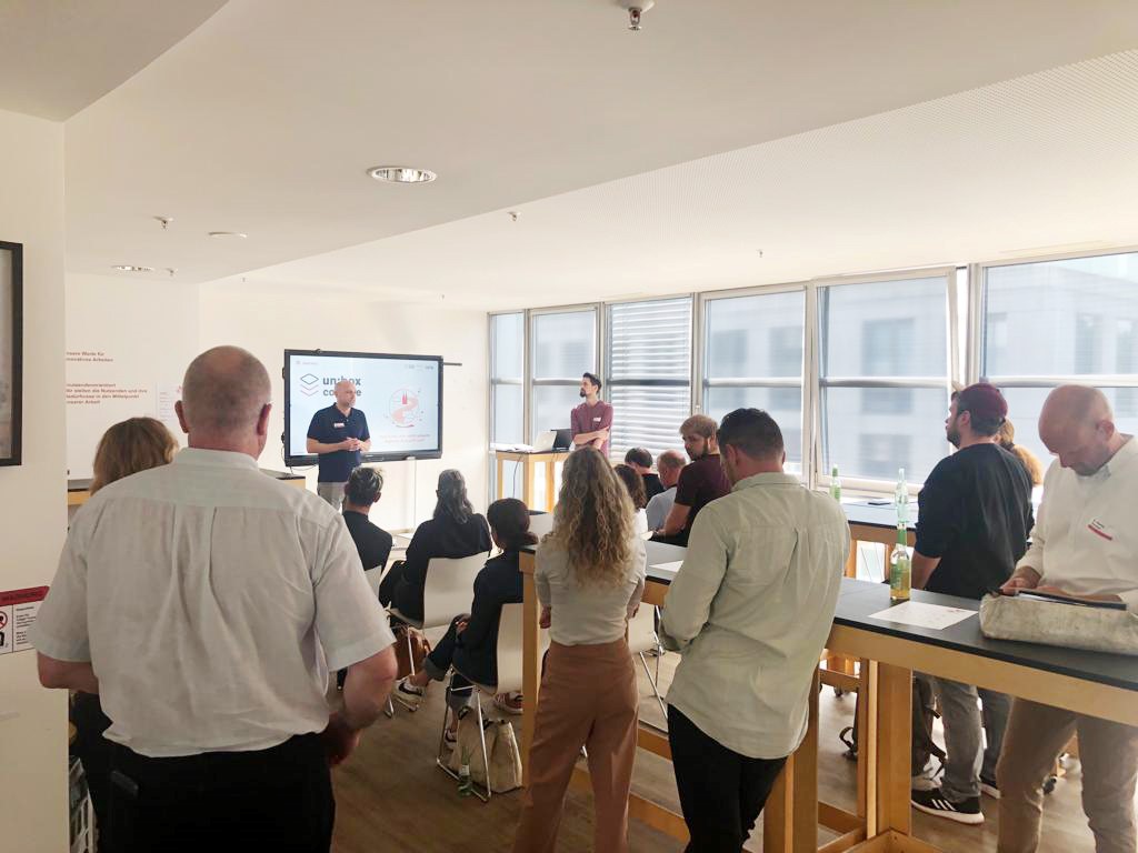 un:box cologne Filter Camp